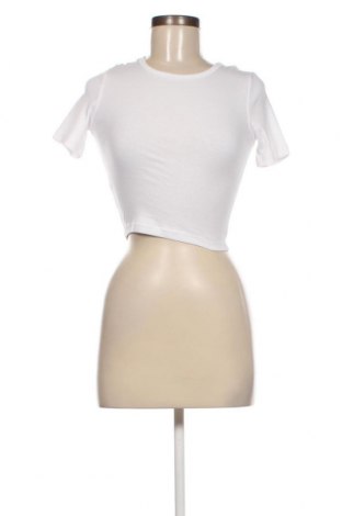 Дамска блуза Weekday, Размер XS, Цвят Бял, Цена 10,15 лв.