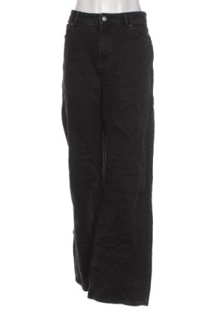 Damen Jeans Monki, Größe M, Farbe Schwarz, Preis 12,18 €