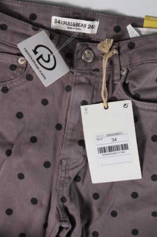 Blugi de femei Pull&Bear, Mărime XXS, Culoare Gri, Preț 33,99 Lei