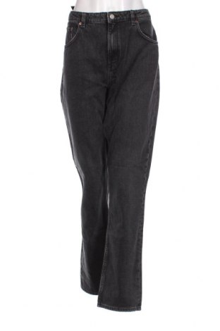 Damen Jeans Weekday, Größe XL, Farbe Grau, Preis 42,27 €