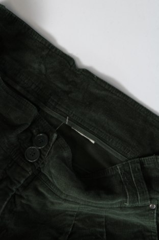 Дамски джинси, Размер M, Цвят Зелен, Цена 4,64 лв.