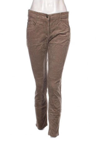 Pantaloni de velvet de femei C&A, Mărime M, Culoare Bej, Preț 13,35 Lei