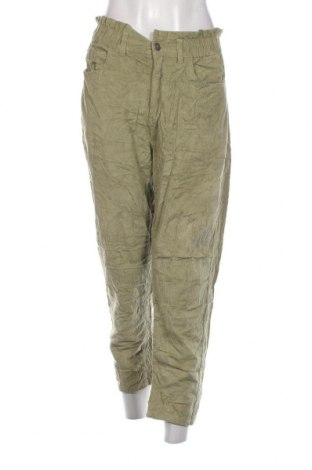 Pantaloni de velvet de femei Cortefiel, Mărime M, Culoare Verde, Preț 19,08 Lei