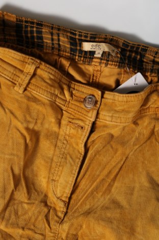 Дамски джинси Edc By Esprit, Размер S, Цвят Жълт, Цена 4,64 лв.