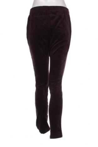 Pantaloni de velvet de femei Sfera, Mărime M, Culoare Maro, Preț 12,40 Lei