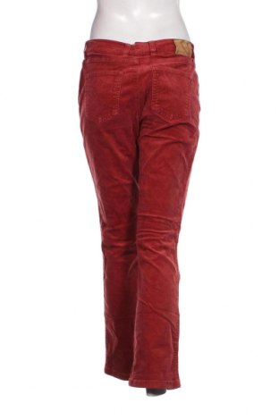Дамски джинси Toni, Размер M, Цвят Червен, Цена 6,67 лв.