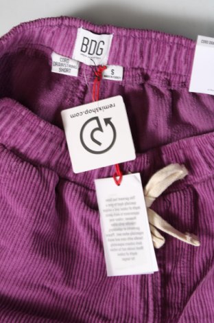 Pantaloni scurți de femei BDG, Mărime S, Culoare Mov, Preț 236,84 Lei