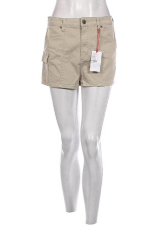 Pantaloni scurți de femei BDG, Mărime L, Culoare Verde, Preț 47,37 Lei