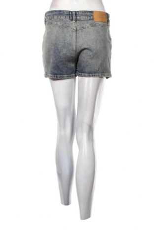 Γυναικείο κοντό παντελόνι BDG, Μέγεθος M, Χρώμα Μπλέ, Τιμή 37,11 €
