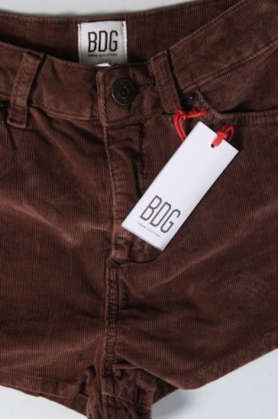 Pantaloni scurți de femei BDG, Mărime XXS, Culoare Maro, Preț 18,95 Lei