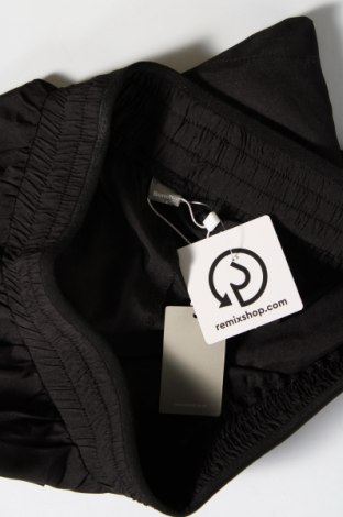 Γυναικείο κοντό παντελόνι Bench, Μέγεθος M, Χρώμα Μαύρο, Τιμή 37,11 €