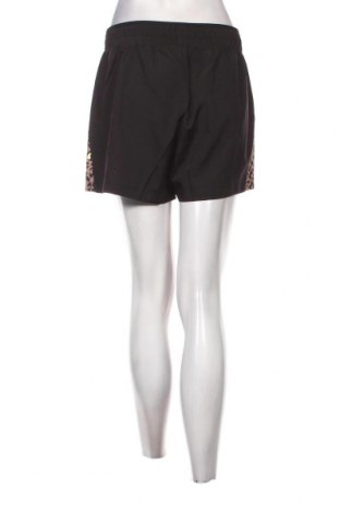 Γυναικείο κοντό παντελόνι Bench, Μέγεθος M, Χρώμα Μαύρο, Τιμή 37,11 €