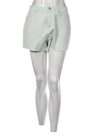 Дамски къс панталон Etam, Размер M, Цвят Зелен, Цена 8,64 лв.