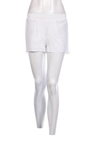 Γυναικείο κοντό παντελόνι F**k, Μέγεθος M, Χρώμα Λευκό, Τιμή 5,57 €