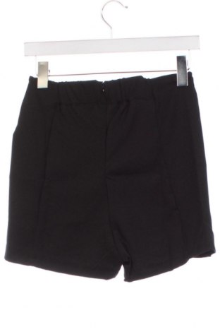 Pantaloni scurți de femei Trendyol, Mărime XS, Culoare Negru, Preț 236,84 Lei