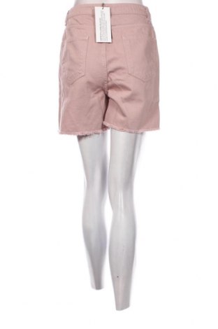 Дамски къс панталон Trendyol, Размер M, Цвят Пепел от рози, Цена 72,00 лв.