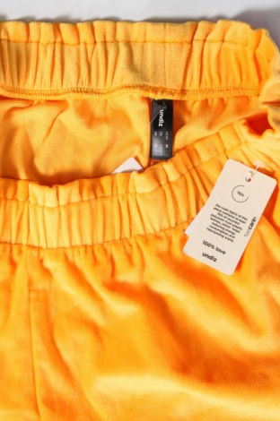 Γυναικείο κοντό παντελόνι Undiz, Μέγεθος M, Χρώμα Κίτρινο, Τιμή 37,11 €