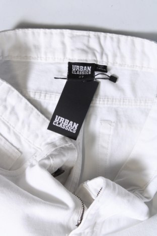 Γυναικείο κοντό παντελόνι Urban Classics, Μέγεθος S, Χρώμα Λευκό, Τιμή 4,54 €