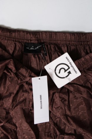 Γυναικείο κοντό παντελόνι Urban Outfitters, Μέγεθος M, Χρώμα Καφέ, Τιμή 4,08 €