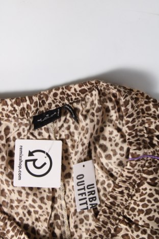 Damen Shorts Urban Outfitters, Größe M, Farbe Mehrfarbig, Preis € 3,71