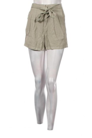 Дамски къс панталон Vero Moda, Размер XS, Цвят Златист, Цена 7,60 лв.