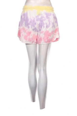 Дамски къс панталон Viral Vibes, Размер M, Цвят Многоцветен, Цена 72,00 лв.