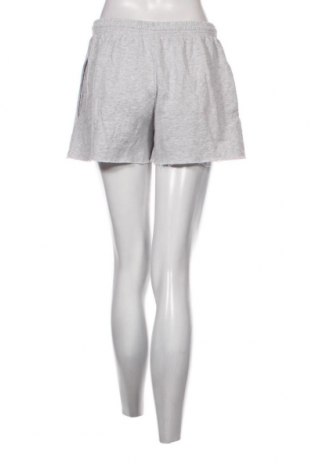 Damen Shorts iets frans..., Größe L, Farbe Grau, Preis € 12,25