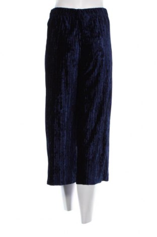 Γυναικείο παντελόνι Bershka, Μέγεθος M, Χρώμα Μπλέ, Τιμή 4,66 €