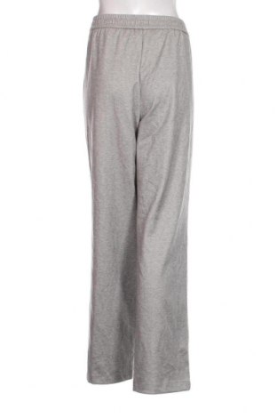 Pantaloni de femei C&A, Mărime XL, Culoare Gri, Preț 151,32 Lei