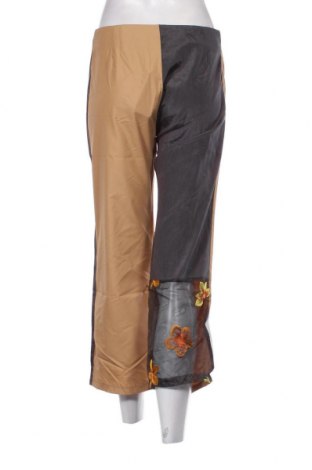 Pantaloni de femei Custo Barcelona, Mărime M, Culoare Bej, Preț 31,41 Lei
