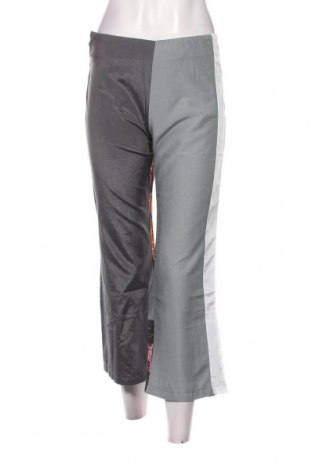 Дамски панталон Custo Barcelona, Размер XS, Цвят Сив, Цена 15,28 лв.