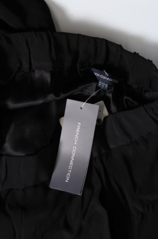 Дамски панталон French Connection, Размер M, Цвят Черен, Цена 146,00 лв.