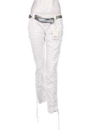 Дамски панталон Fresh Made, Размер M, Цвят Бял, Цена 9,57 лв.