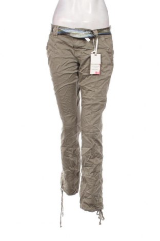 Дамски панталон Fresh Made, Размер M, Цвят Зелен, Цена 87,00 лв.