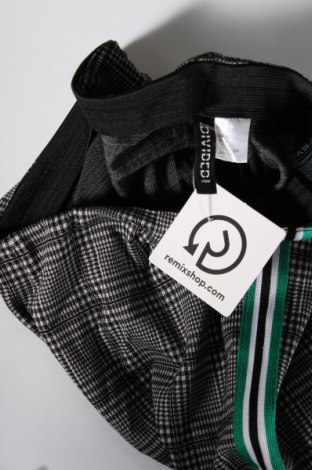 Dámske nohavice H&M Divided, Veľkosť S, Farba Viacfarebná, Cena  2,47 €