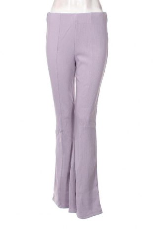 Дамски панталон Jennyfer, Размер L, Цвят Лилав, Цена 15,64 лв.