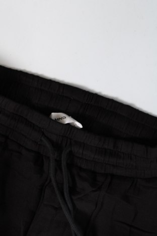 Дамски панталон Mango, Размер M, Цвят Черен, Цена 8,88 лв.