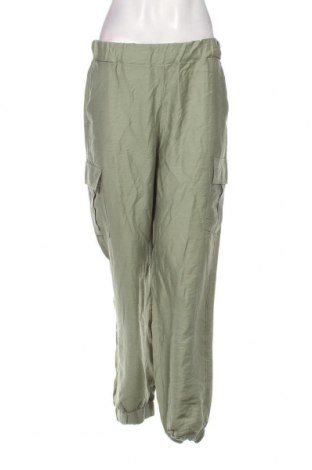 Дамски панталон New Laviva, Размер L, Цвят Зелен, Цена 10,44 лв.