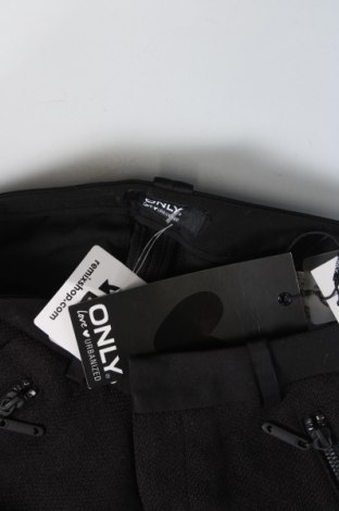 Γυναικείο παντελόνι ONLY, Μέγεθος S, Χρώμα Μαύρο, Τιμή 27,84 €