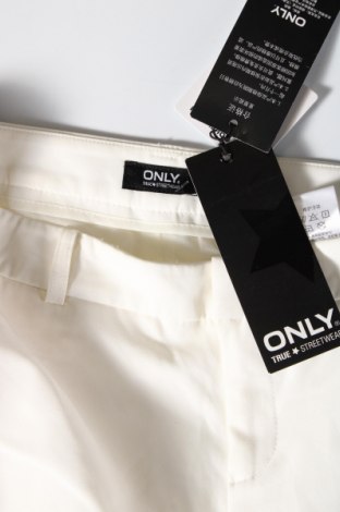 Pantaloni de femei ONLY, Mărime M, Culoare Alb, Preț 177,63 Lei