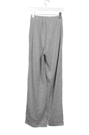 Γυναικείο παντελόνι ONLY, Μέγεθος XS, Χρώμα Γκρί, Τιμή 5,85 €