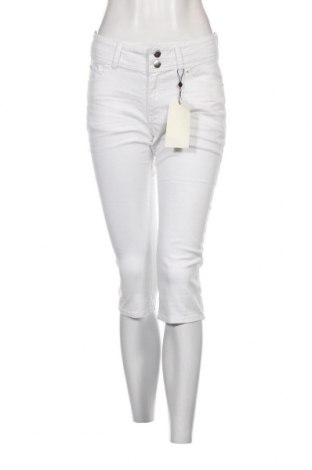 Γυναικείο παντελόνι Q/S by S.Oliver, Μέγεθος S, Χρώμα Λευκό, Τιμή 44,85 €