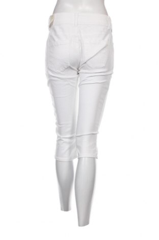 Γυναικείο παντελόνι Q/S by S.Oliver, Μέγεθος S, Χρώμα Λευκό, Τιμή 44,85 €