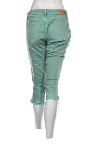 Дамски панталон S.Oliver, Размер M, Цвят Зелен, Цена 87,00 лв.