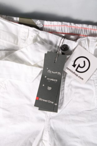 Дамски панталон Street One, Размер M, Цвят Бял, Цена 9,57 лв.