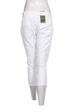 Дамски панталон Street One, Размер M, Цвят Бял, Цена 9,57 лв.