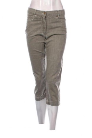 Дамски панталон Top Secret, Размер S, Цвят Бежов, Цена 4,35 лв.
