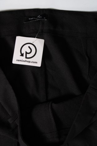 Γυναικείο παντελόνι Trendyol, Μέγεθος XL, Χρώμα Μαύρο, Τιμή 7,62 €