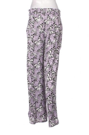 Дамски панталон Undiz, Размер M, Цвят Многоцветен, Цена 87,00 лв.