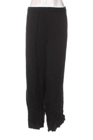Дамски панталон Weekday, Размер XS, Цвят Черен, Цена 14,76 лв.